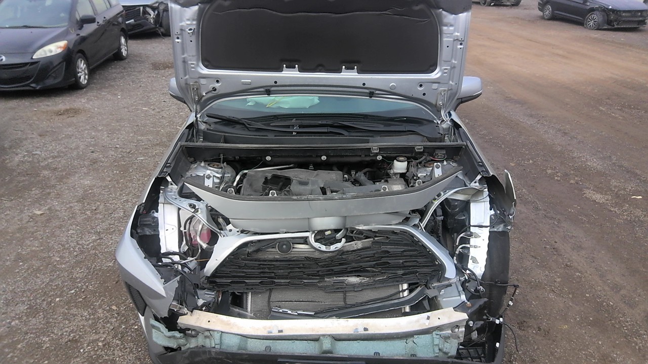 Vehicle/218287_03.jpg
