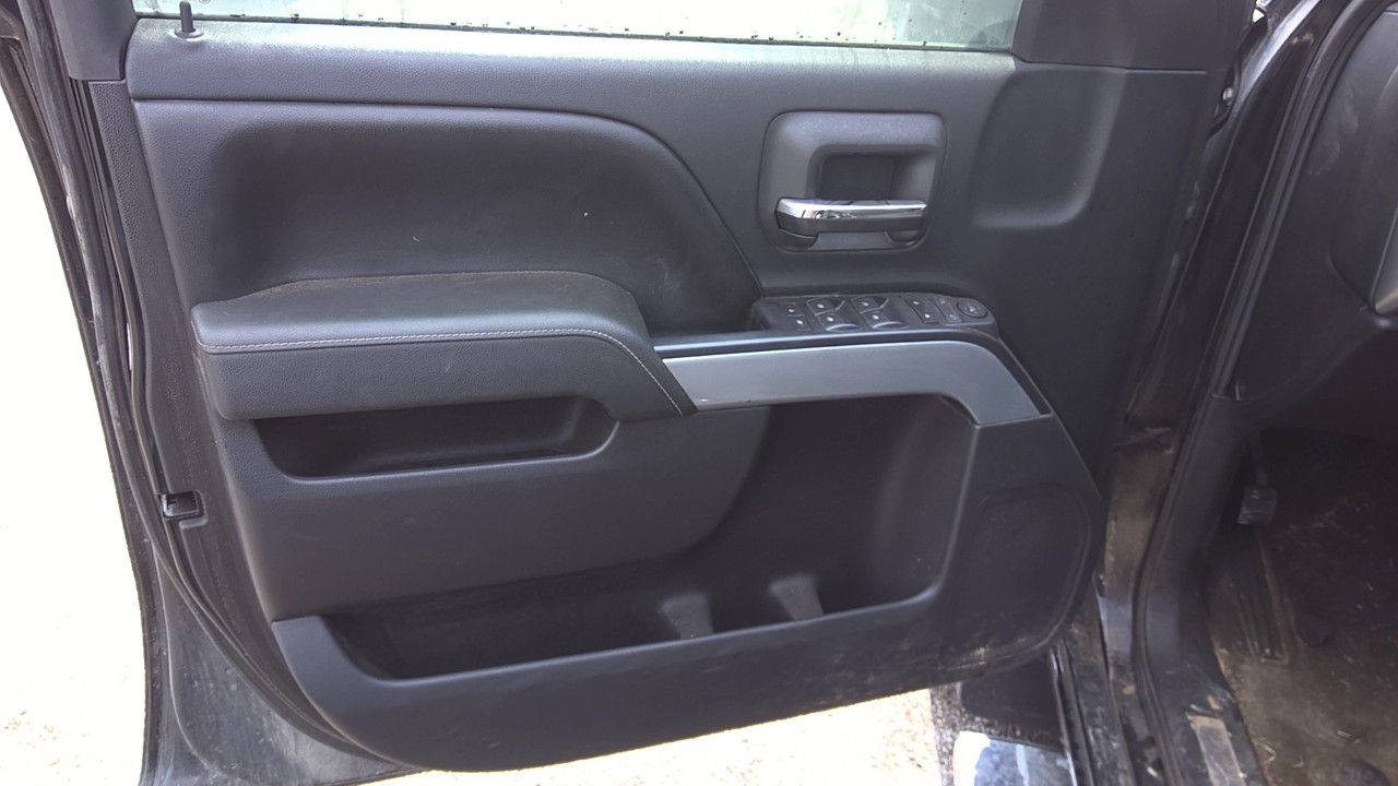Vehicle/218354_07.jpg