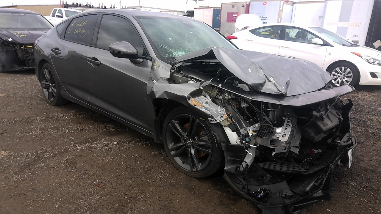 https://f005.backblazeb2.com/file/img-partshotlines-com/Inventory/EC801/Vehicle/218415_04.jpg