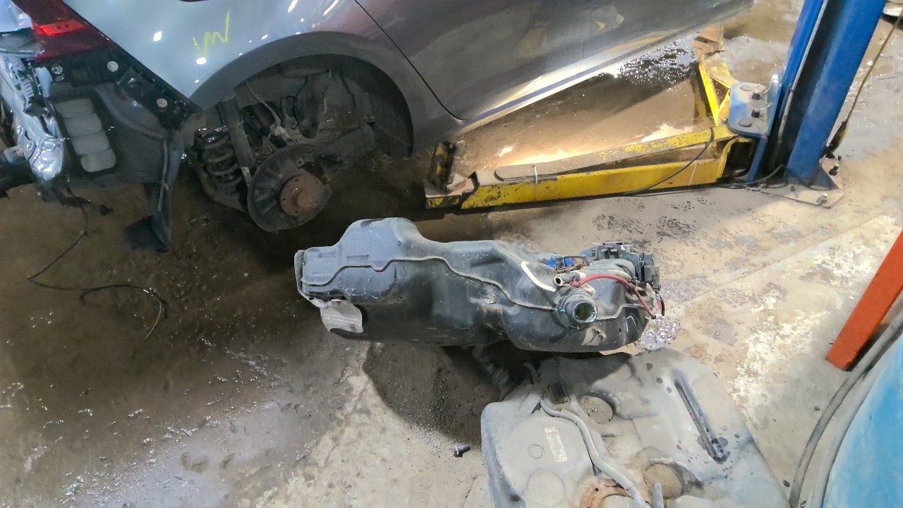 Vehicle/218467_04.jpg