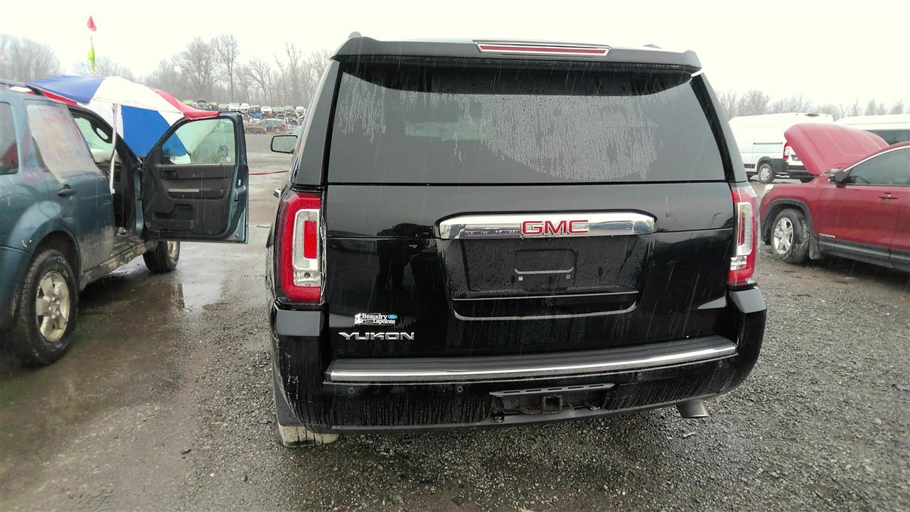 Vehicle/218583_04.jpg