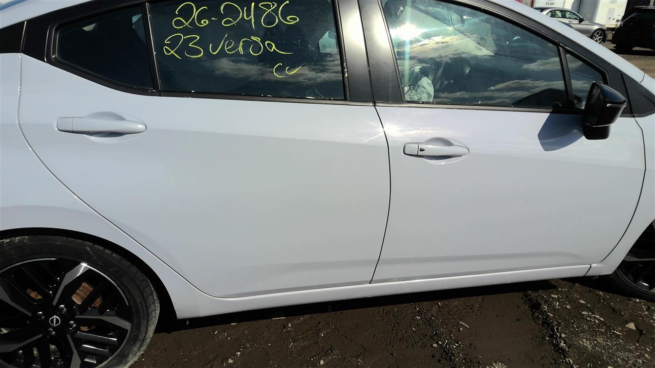 https://f005.backblazeb2.com/file/img-partshotlines-com/Inventory/EC801/Vehicle/218659_06.jpg