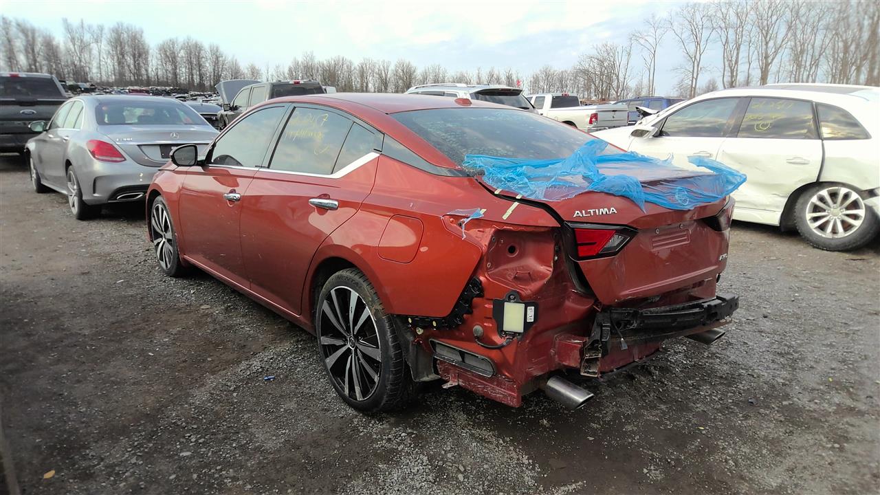 Vehicle/218660_03.jpg