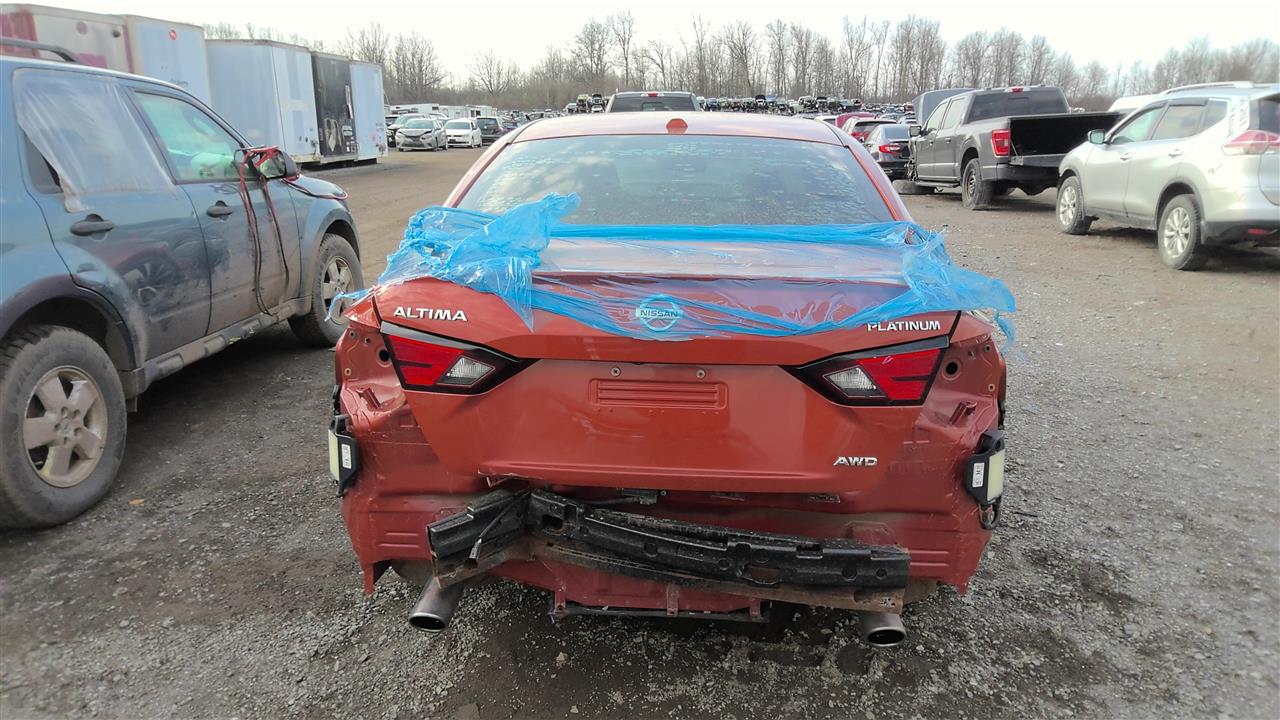 Vehicle/218660_04.jpg