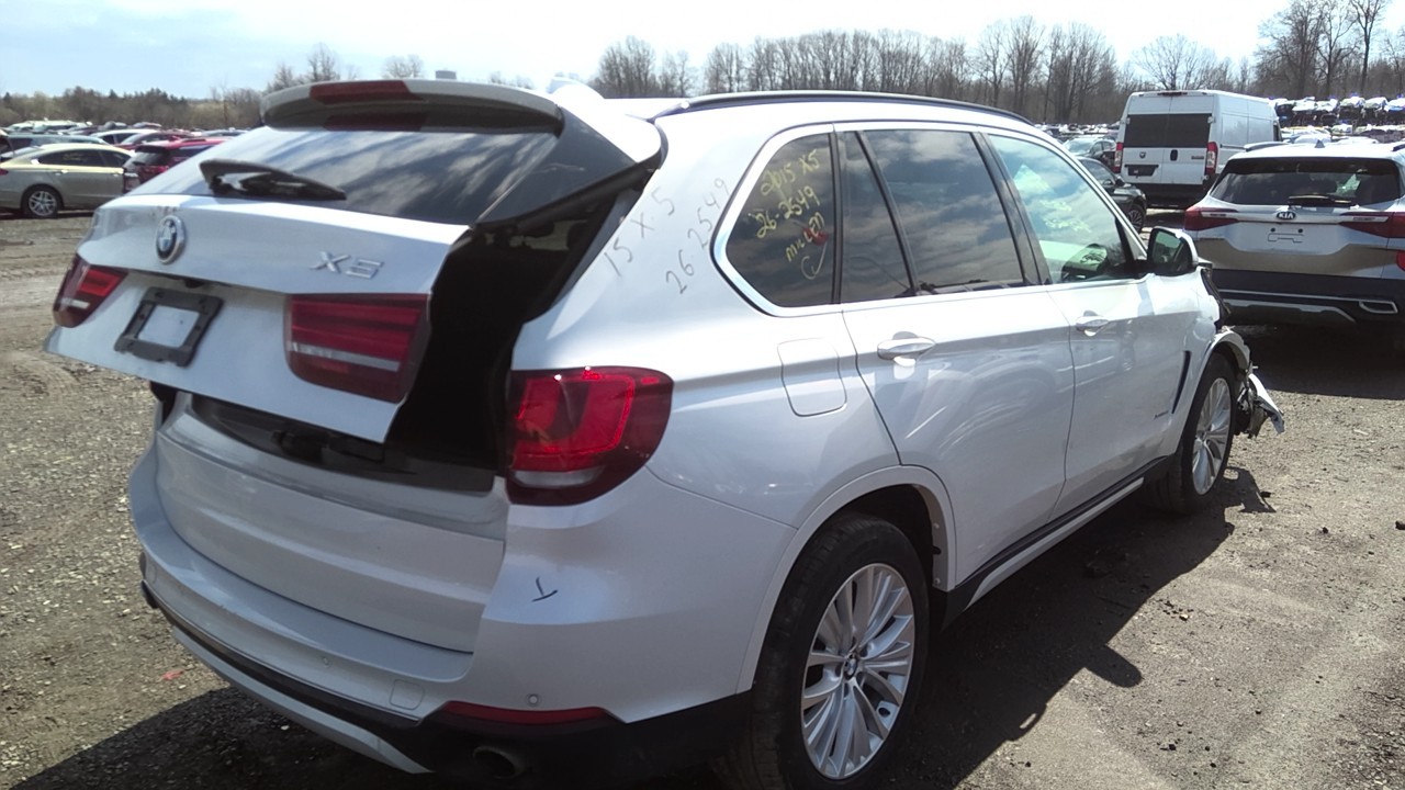 Vehicle/218726_04.jpg