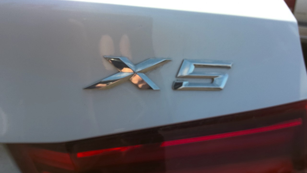 Vehicle/218726_12.jpg