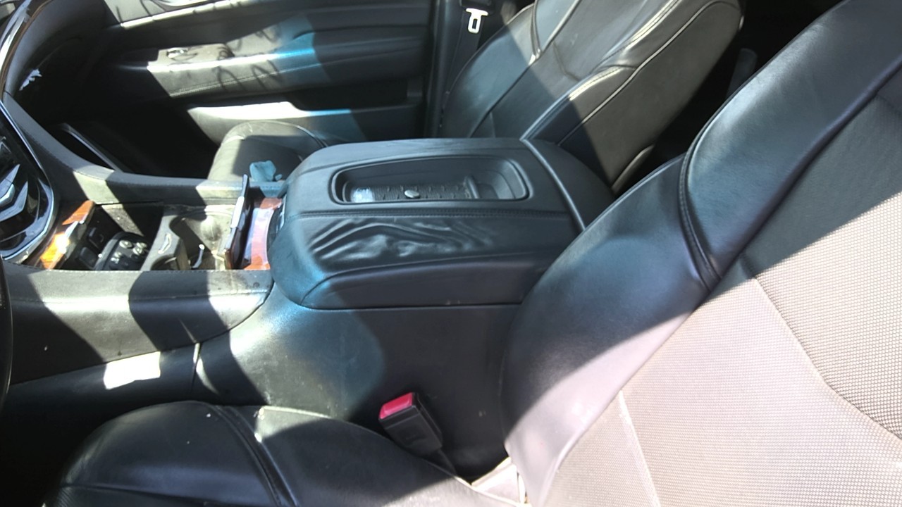 https://f005.backblazeb2.com/file/img-partshotlines-com/Inventory/EC801/Vehicle/218801_09.jpg