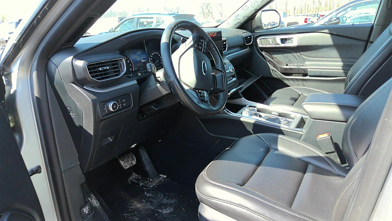 Vehicle/218804_12.jpg