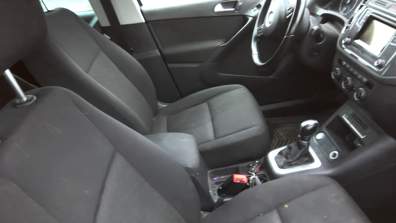 https://f005.backblazeb2.com/file/img-partshotlines-com/Inventory/EC801/Vehicle/218806_06.jpg