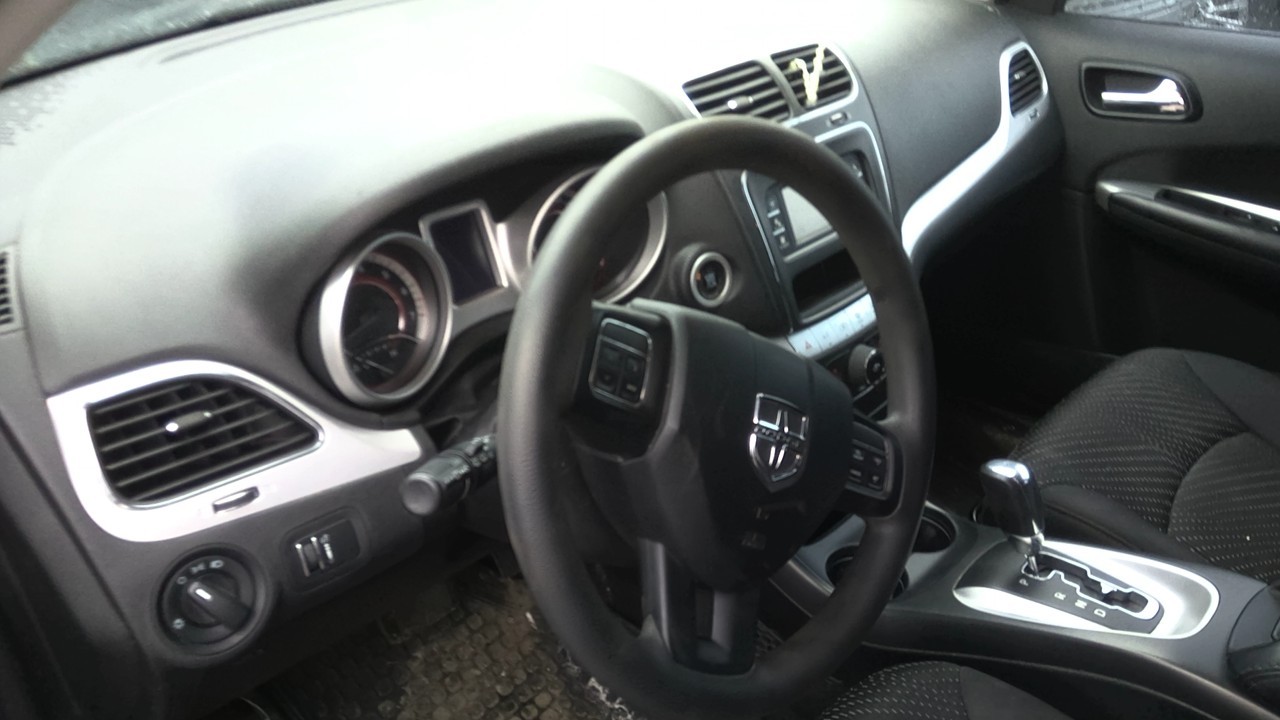 https://f005.backblazeb2.com/file/img-partshotlines-com/Inventory/EC801/Vehicle/218812_08.jpg