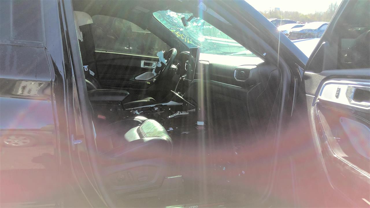 Vehicle/218855_10.jpg