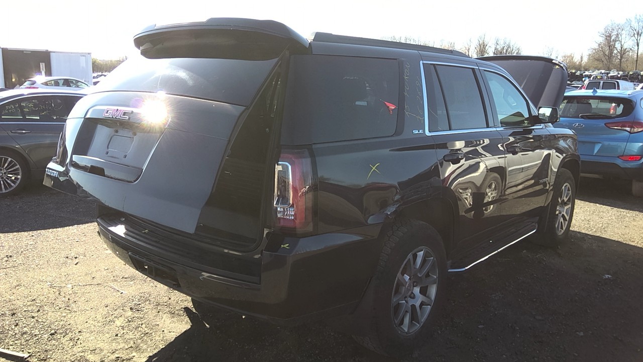 Vehicle/218883_04.jpg