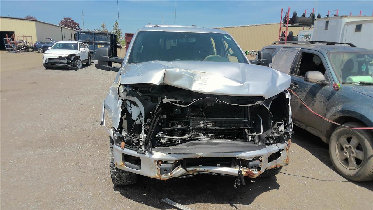 https://f005.backblazeb2.com/file/img-partshotlines-com/Inventory/EC801/Vehicle/219002_08.jpg