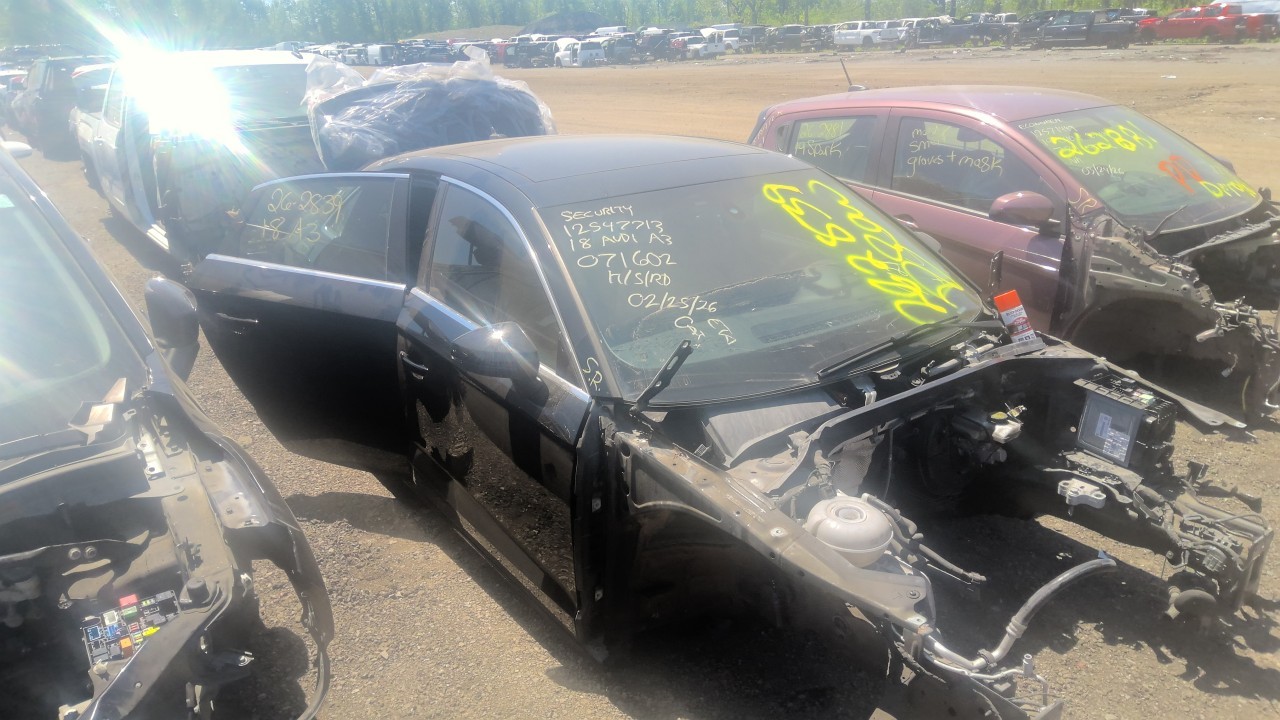 https://f005.backblazeb2.com/file/img-partshotlines-com/Inventory/EC801/Vehicle/219044_02.jpg