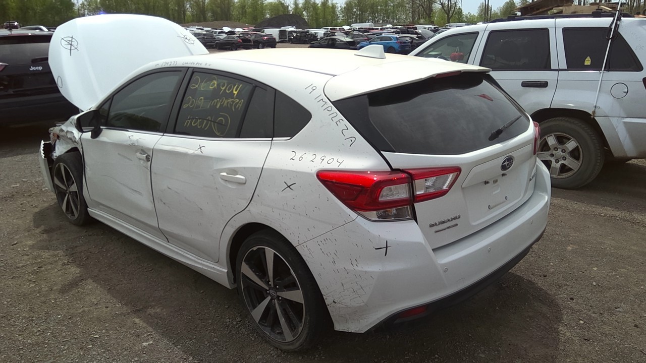 Vehicle/219122_03.jpg