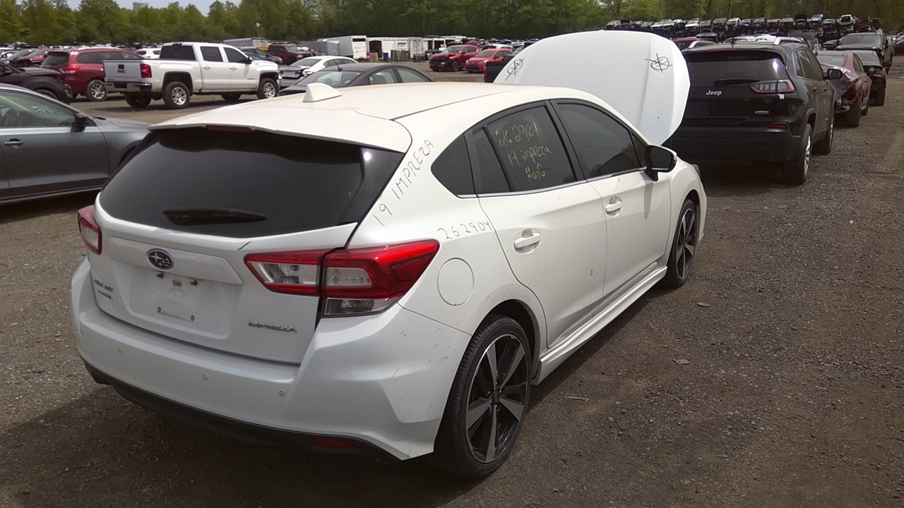 Vehicle/219122_04.jpg