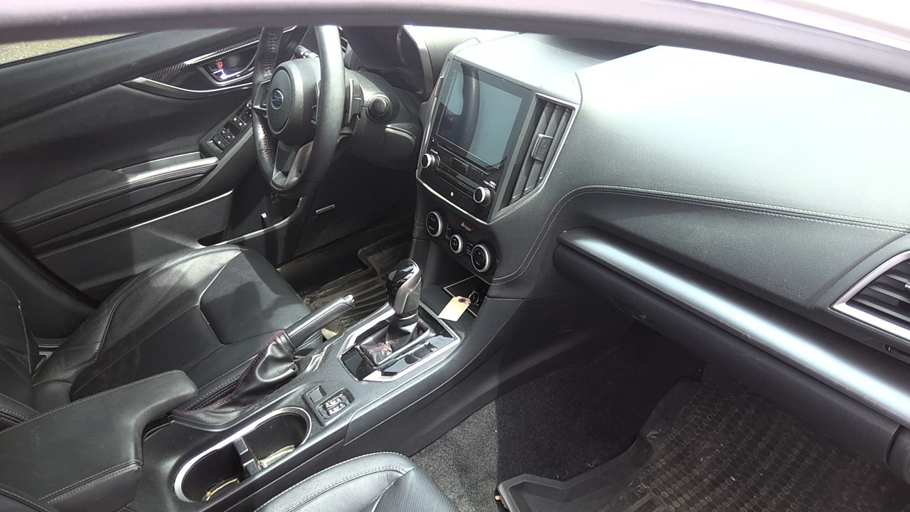 Vehicle/219122_05.jpg