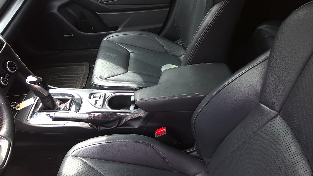 Vehicle/219122_09.jpg