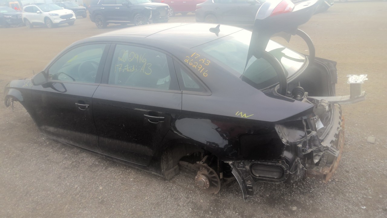 https://f005.backblazeb2.com/file/img-partshotlines-com/Inventory/EC801/Vehicle/219137_23.jpg