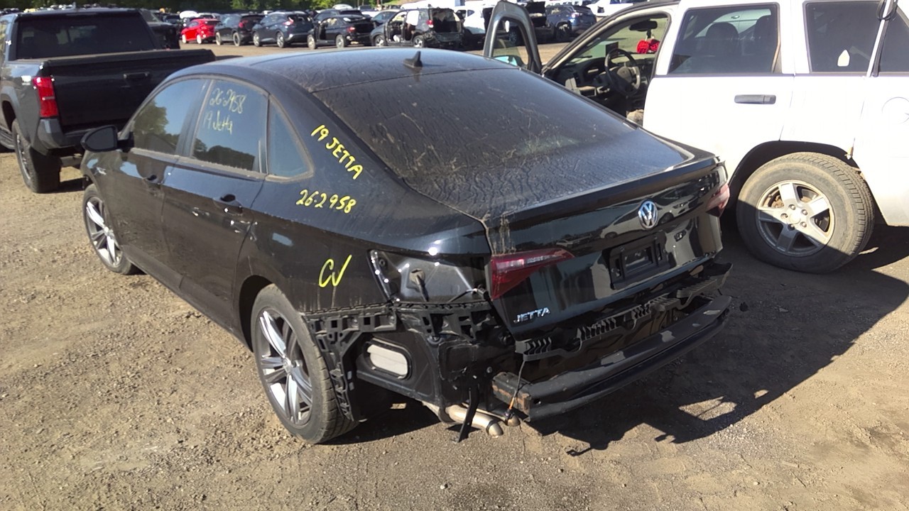 https://f005.backblazeb2.com/file/img-partshotlines-com/Inventory/EC801/Vehicle/219186_03.jpg
