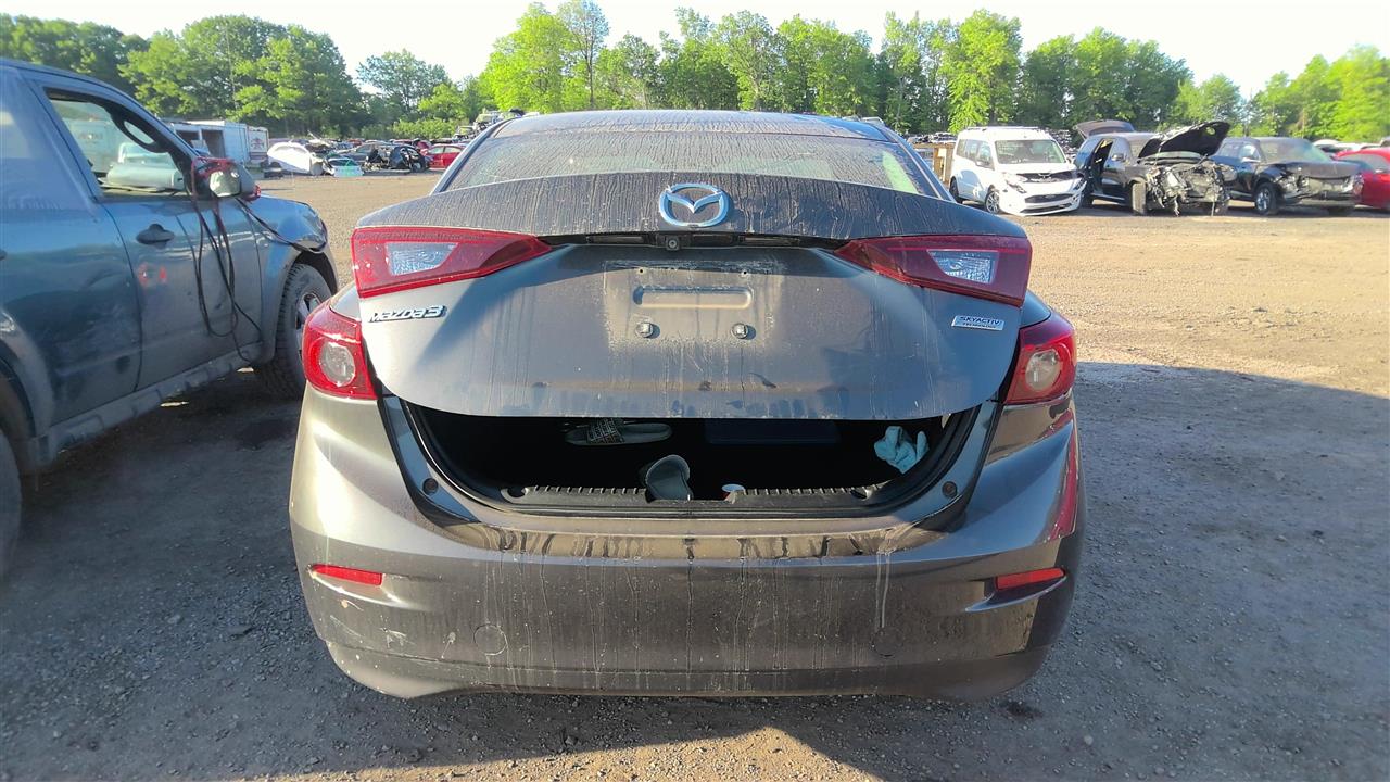 https://f005.backblazeb2.com/file/img-partshotlines-com/Inventory/EC801/Vehicle/219202_04.jpg