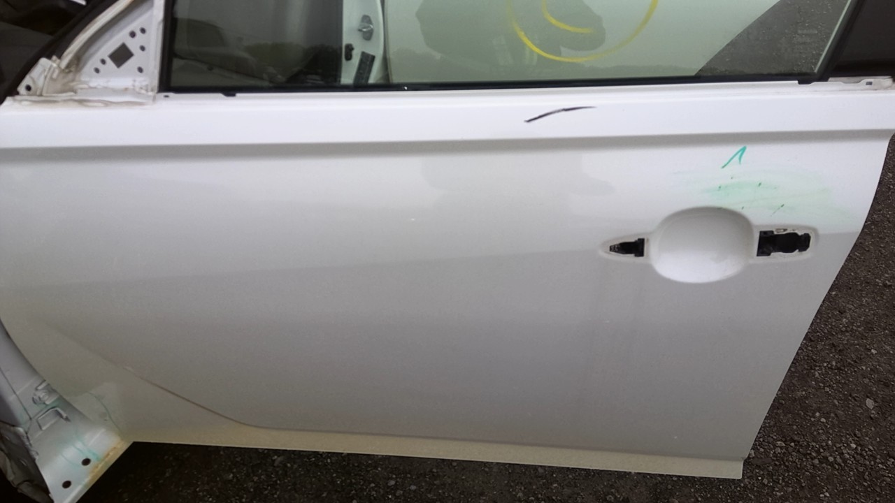 Vehicle/219208_11.jpg