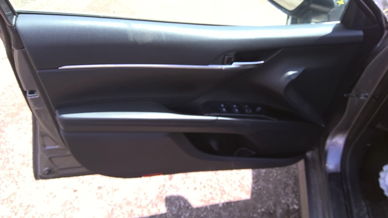 https://f005.backblazeb2.com/file/img-partshotlines-com/Inventory/EC801/Vehicle/219217_07.jpg