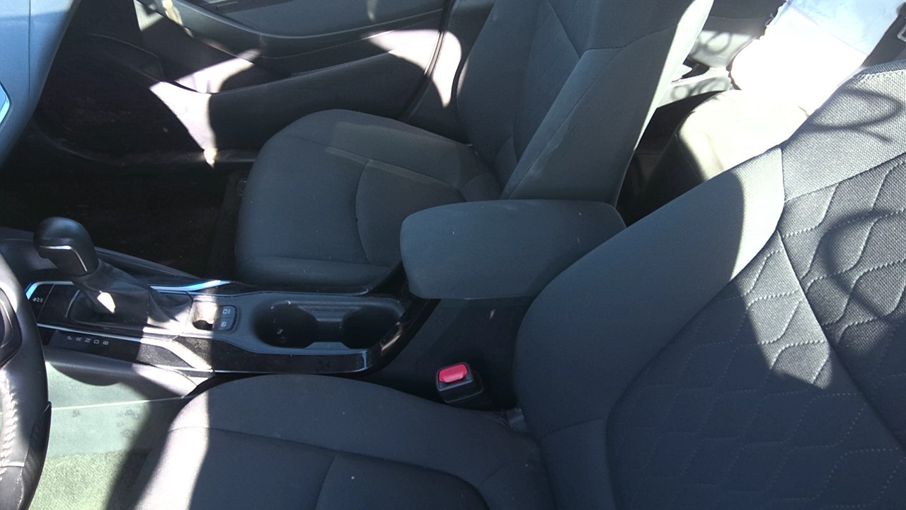 Vehicle/219237_09.jpg