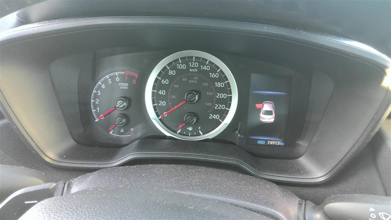 Vehicle/219280_11.jpg