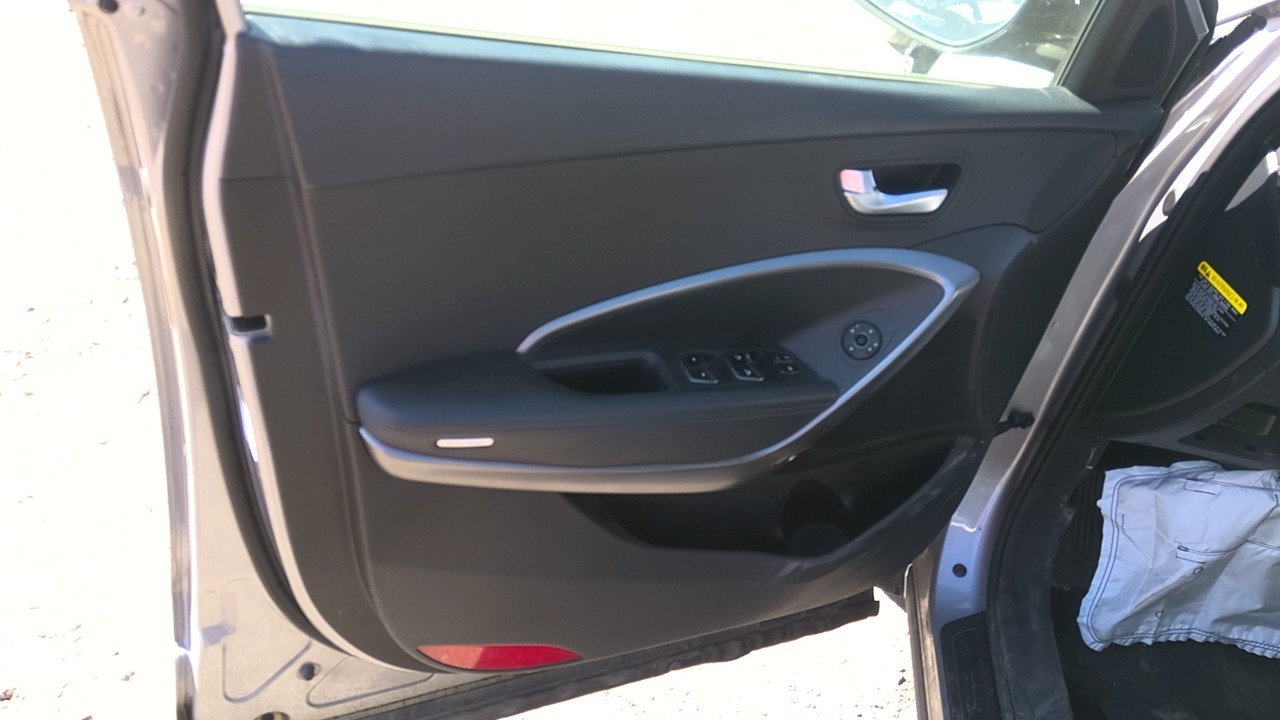 https://f005.backblazeb2.com/file/img-partshotlines-com/Inventory/EC801/Vehicle/219294_07.jpg