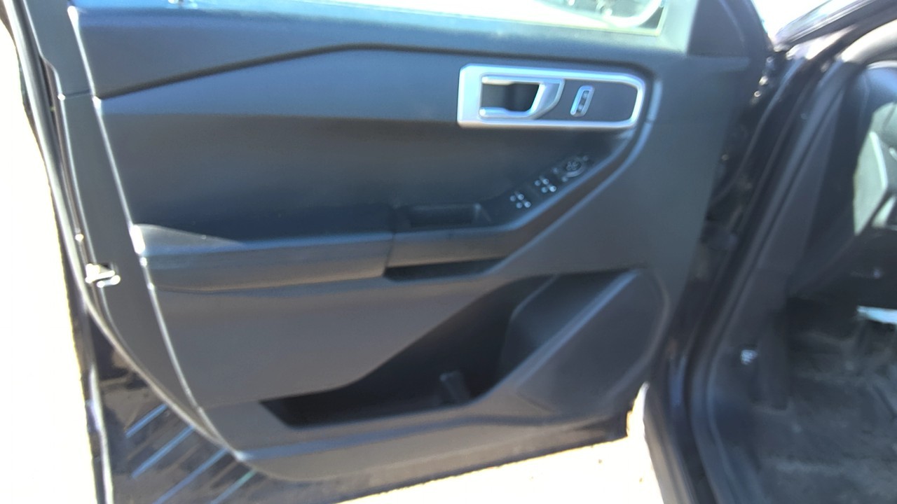 Vehicle/219332_07.jpg