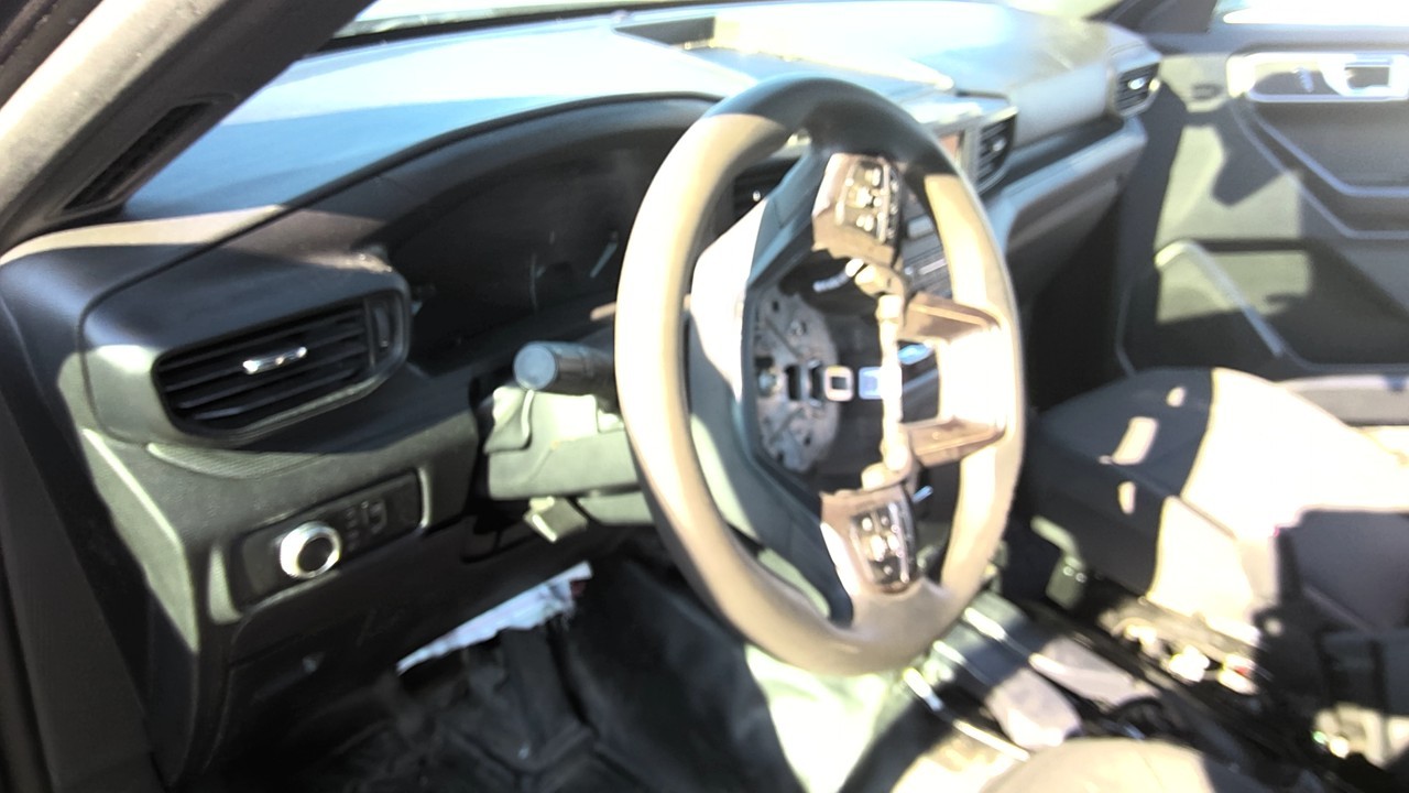 Vehicle/219332_08.jpg