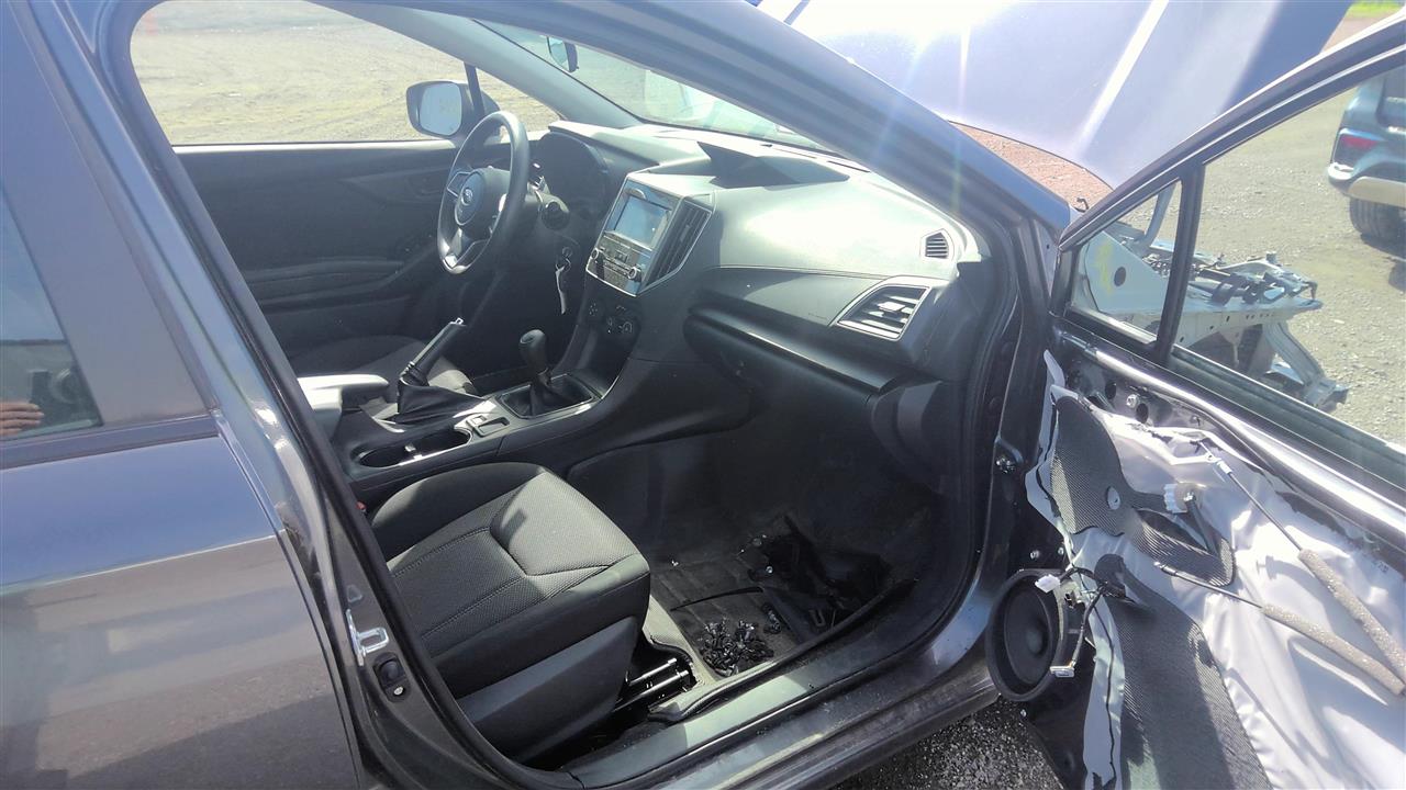 https://f005.backblazeb2.com/file/img-partshotlines-com/Inventory/EC801/Vehicle/219374_10.jpg