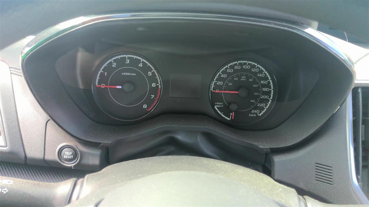 https://f005.backblazeb2.com/file/img-partshotlines-com/Inventory/EC801/Vehicle/219374_12.jpg