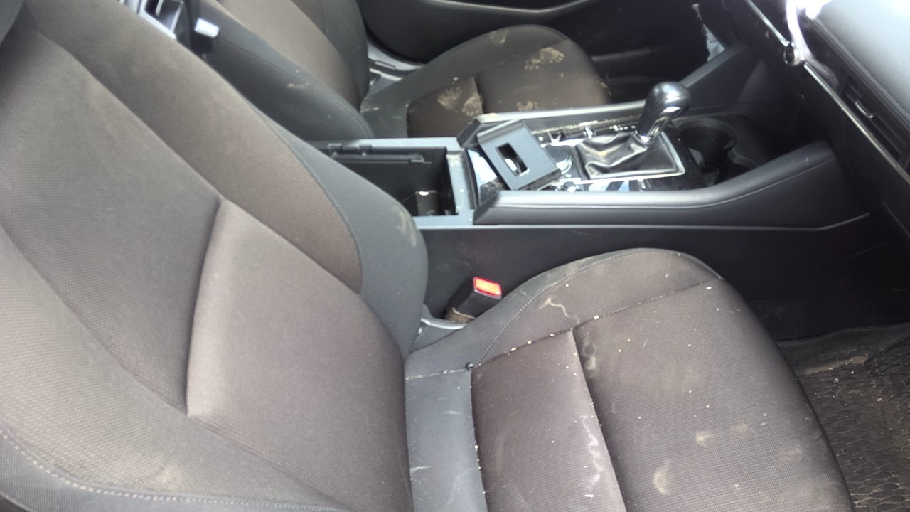 https://f005.backblazeb2.com/file/img-partshotlines-com/Inventory/EC801/Vehicle/219395_06.jpg
