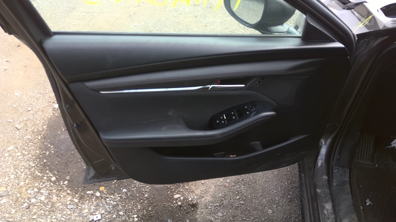 https://f005.backblazeb2.com/file/img-partshotlines-com/Inventory/EC801/Vehicle/219395_07.jpg