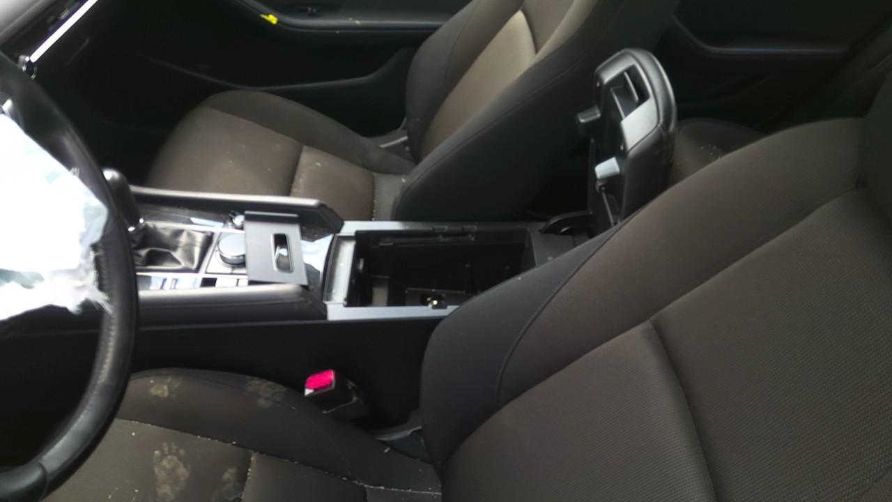 https://f005.backblazeb2.com/file/img-partshotlines-com/Inventory/EC801/Vehicle/219395_09.jpg