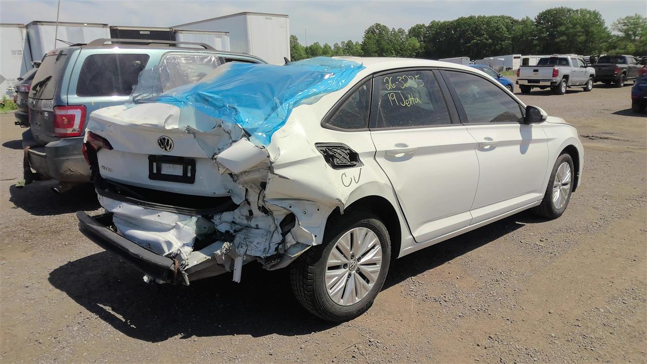 https://f005.backblazeb2.com/file/img-partshotlines-com/Inventory/EC801/Vehicle/219495_05.jpg