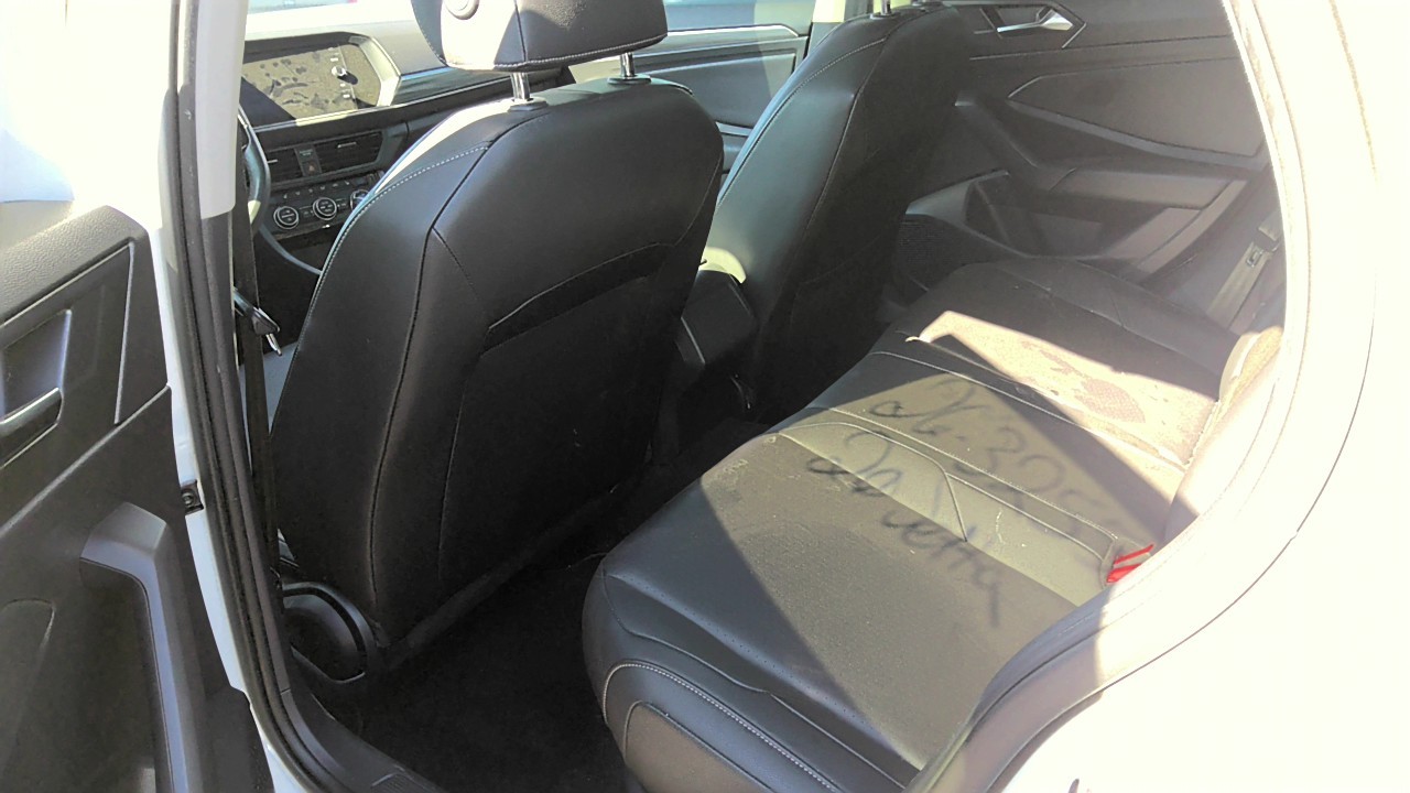 https://f005.backblazeb2.com/file/img-partshotlines-com/Inventory/EC801/Vehicle/219517_12.jpg