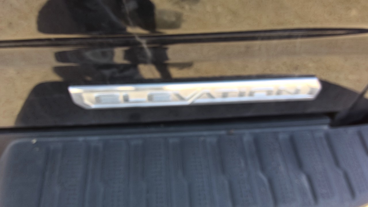 https://f005.backblazeb2.com/file/img-partshotlines-com/Inventory/EC801/Vehicle/219528_11.jpg