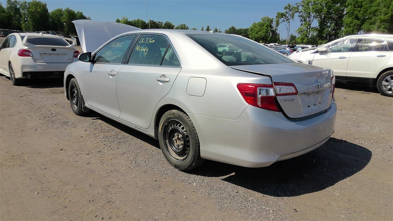 https://f005.backblazeb2.com/file/img-partshotlines-com/Inventory/EC801/Vehicle/219627_03.jpg