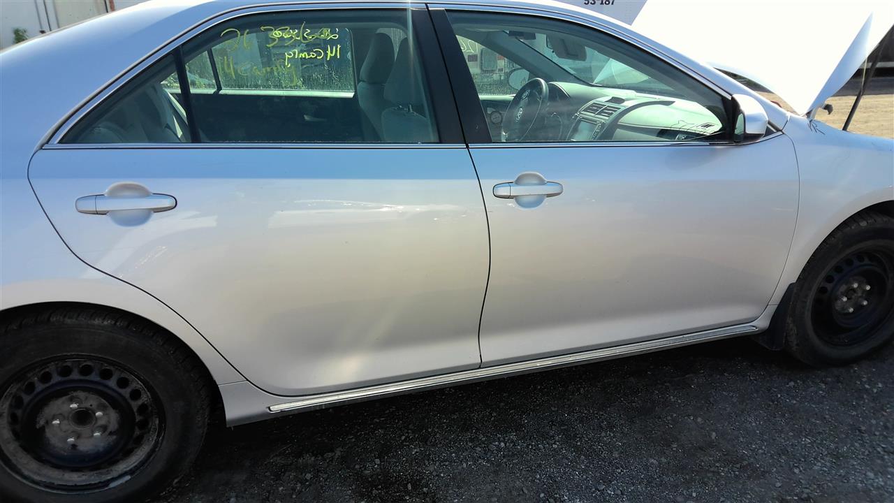 https://f005.backblazeb2.com/file/img-partshotlines-com/Inventory/EC801/Vehicle/219627_06.jpg