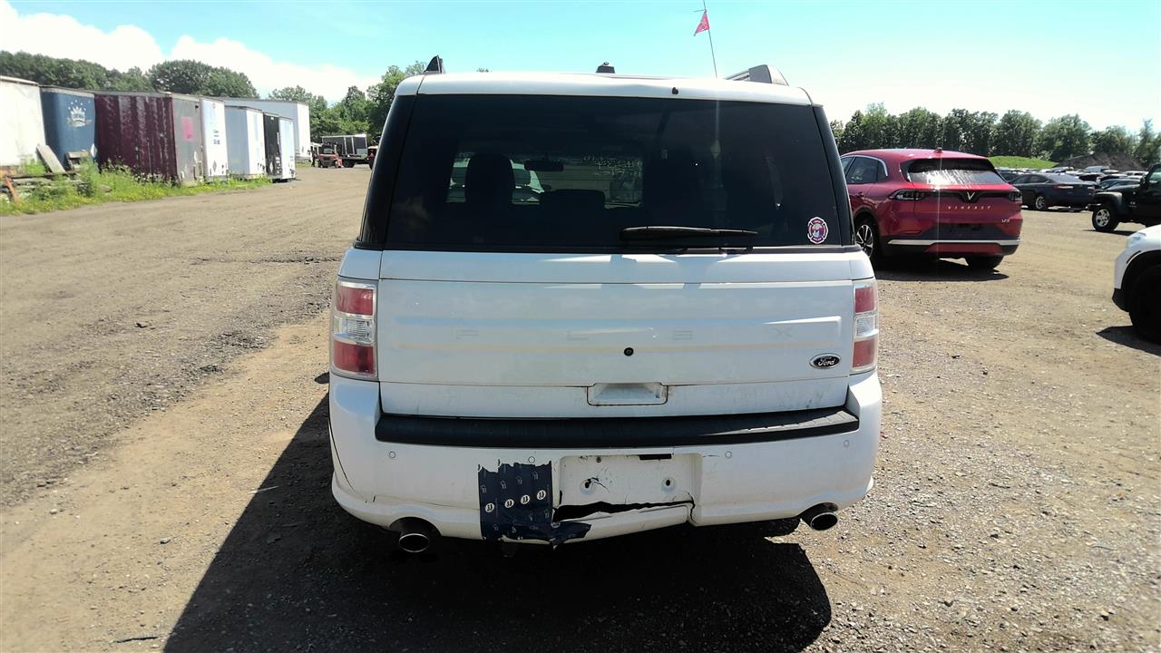 https://f005.backblazeb2.com/file/img-partshotlines-com/Inventory/EC801/Vehicle/219735_04.jpg