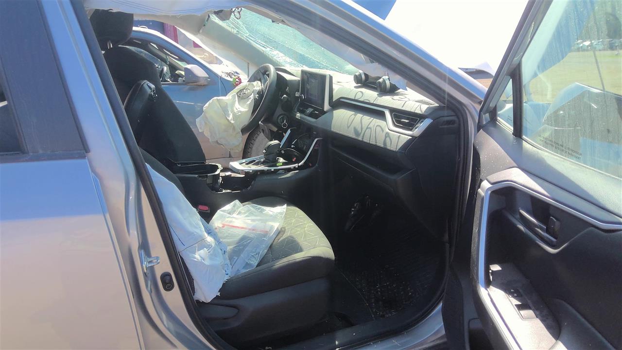 Vehicle/219746_10.jpg