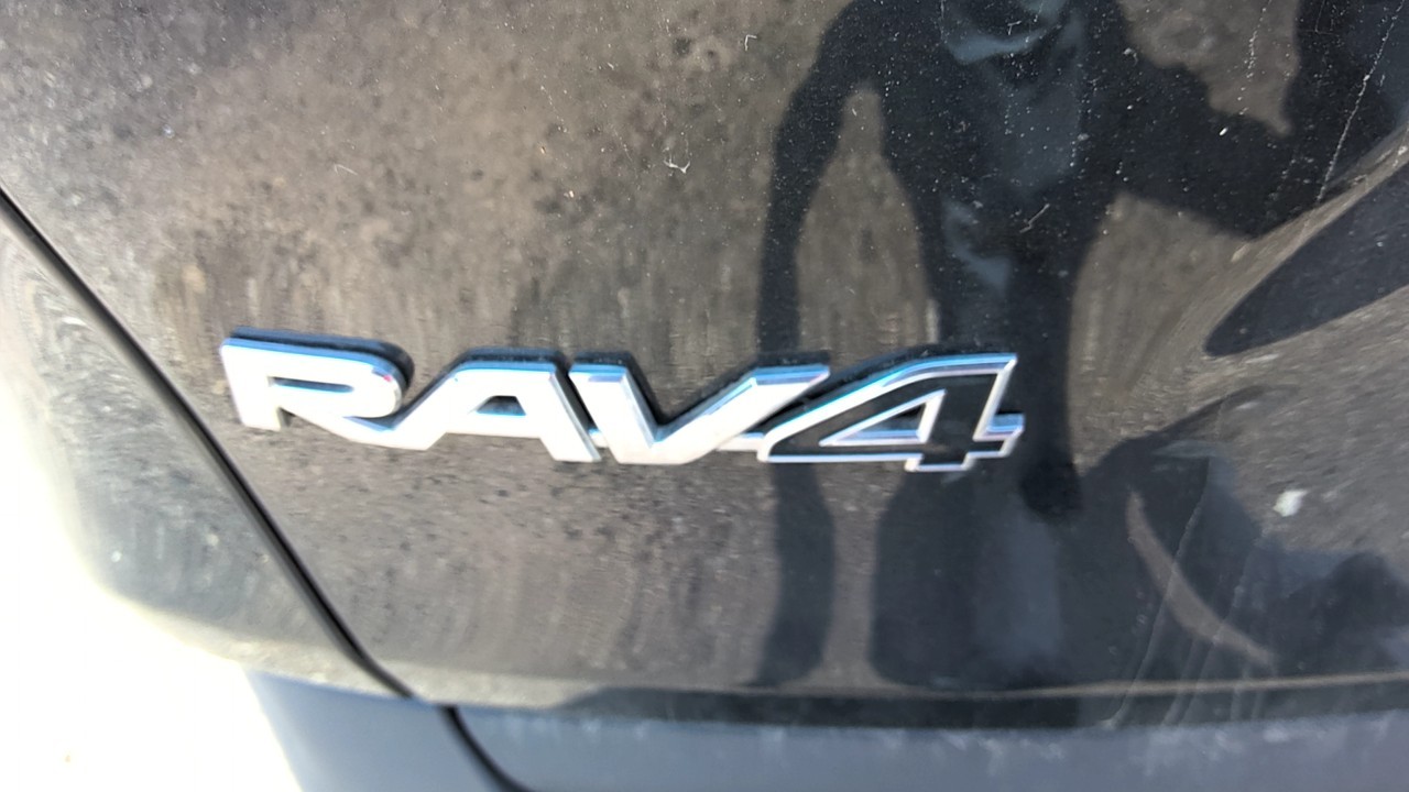 Vehicle/219760_12.jpg