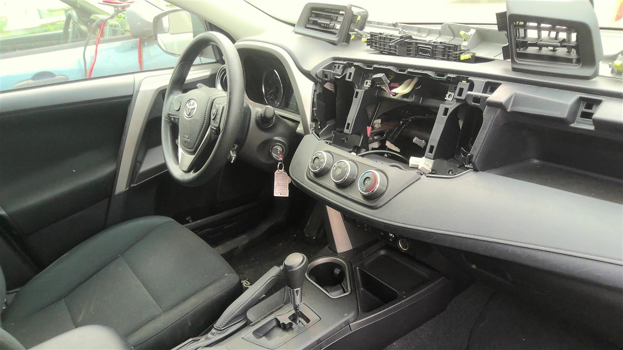 https://f005.backblazeb2.com/file/img-partshotlines-com/Inventory/EC801/Vehicle/219777_11.jpg