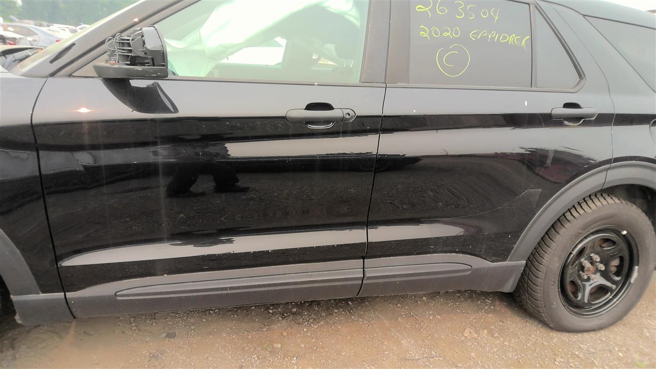 Vehicle/219779_02.jpg