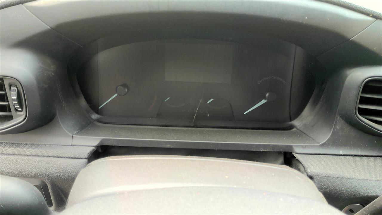 Vehicle/219779_12.jpg