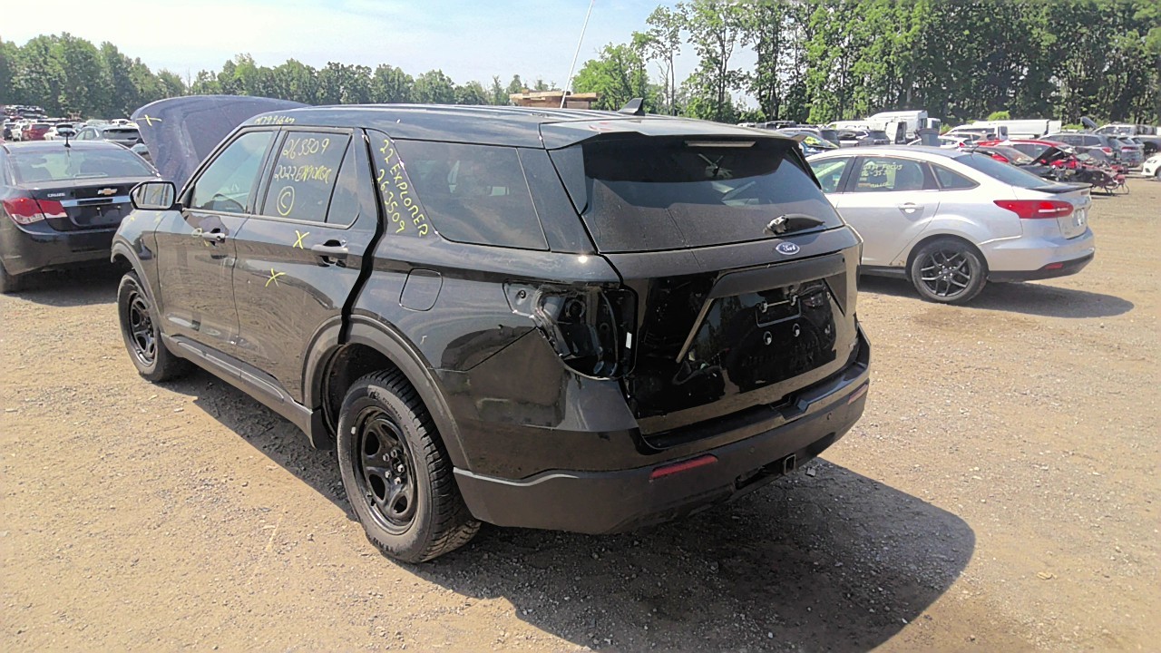 Vehicle/219784_03.jpg