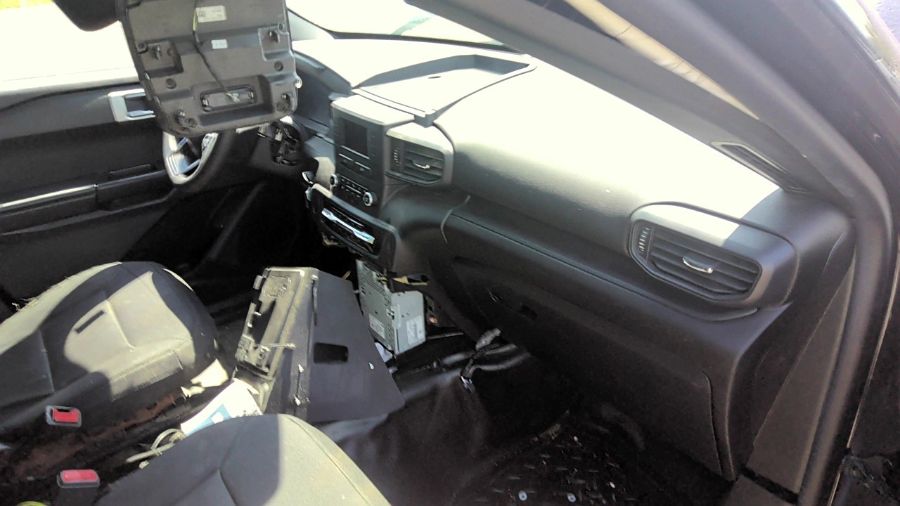 Vehicle/219784_05.jpg